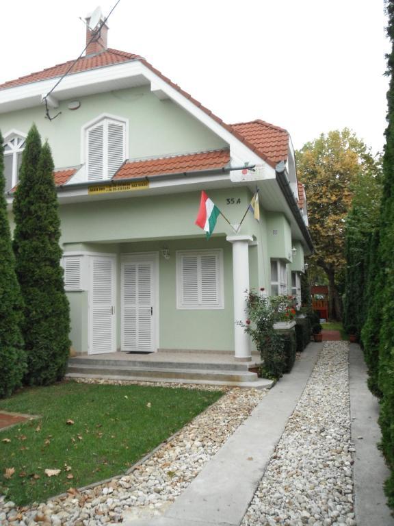 Csokonai Guesthouse Zamárdi Eksteriør bilde
